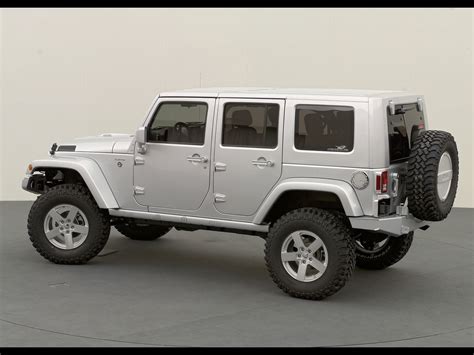 Jeep Wrangler Unlimited Rubicon Technical Details History