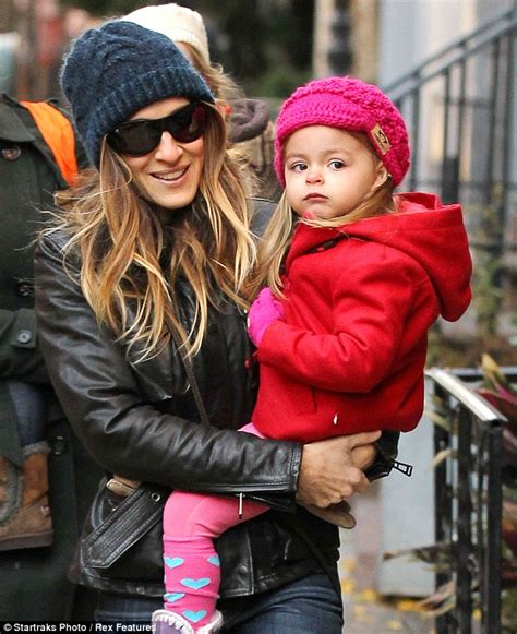 sarah jessica parker takes her adorably dressed twins for a walk in new york daily mail online