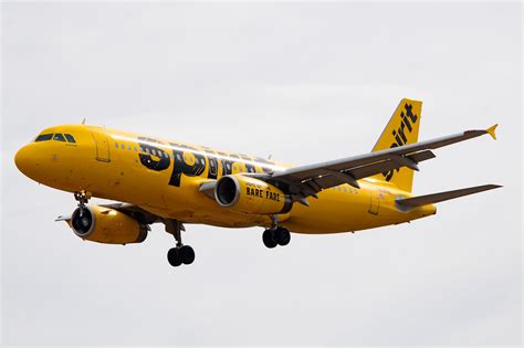 spirit airlines cancelling flights