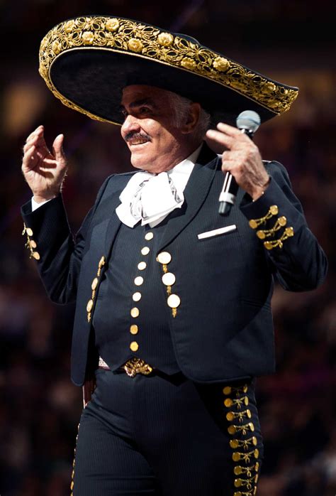 vicente fernandez shows  voice    power