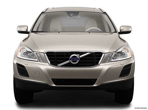 volvo xc awd  premier  dr suv research groovecar