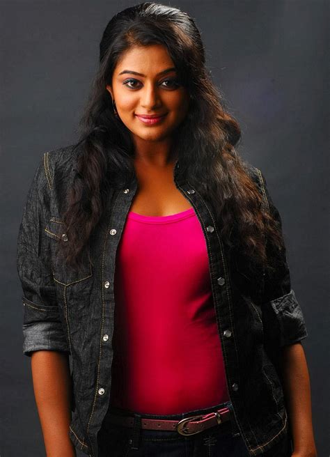priyamani hd wallpapers high resolution pictures