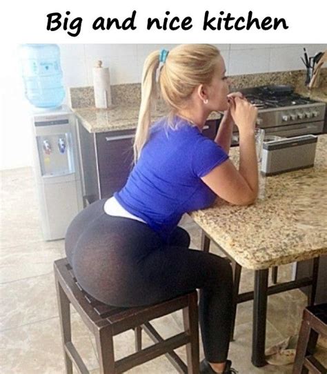 big and nice kitchen 2689