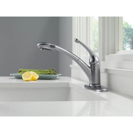 delta  ar dst arctic stainless signature pull  kitchen faucet  optional base plate