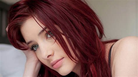 dark red hair color ideas sultry showstopping styles