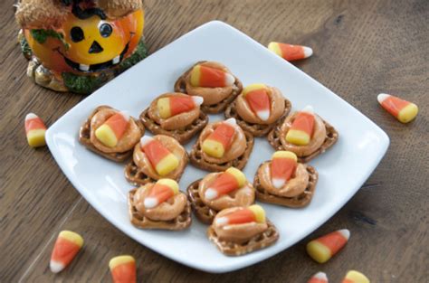 candy corn pretzel bites wishes and dishes