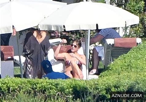 Jennifer Aniston Sexy And Topless With A Man In Italy 22