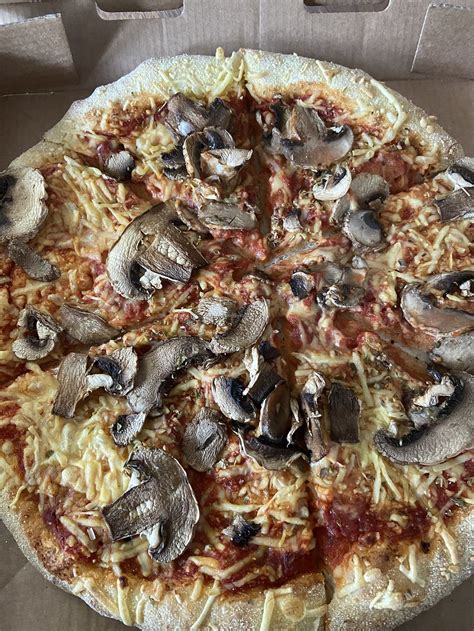 dominos pizza eindhoven restaurant happycow