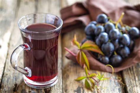 manfaat mengkonsumsi jus anggur bagi kesehatan  jarang diketahui