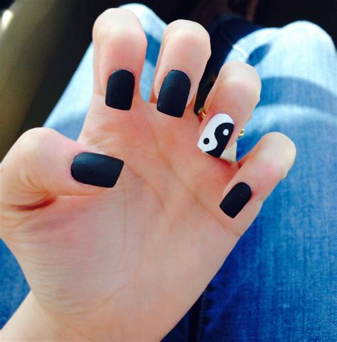 ying  nails cute nails short acrylic nails accent nails