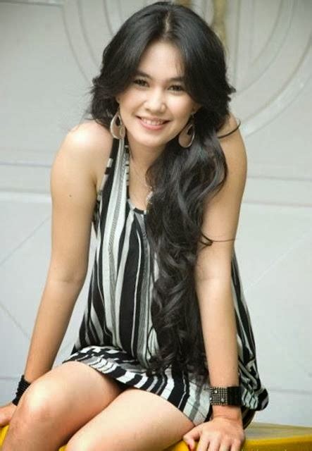 Foto Hot Kartika Putri Bintang Pesbuker Antv