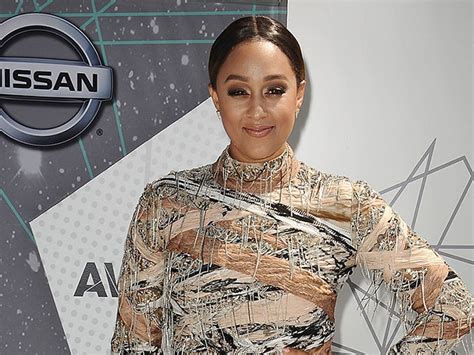tia mowry hardrict is trying a new diet to help her endometriosis self
