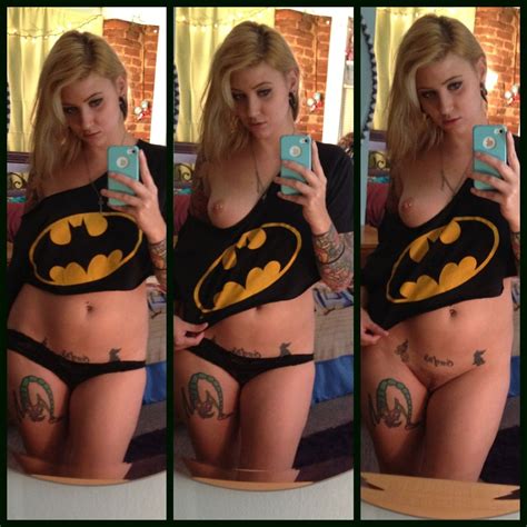 Bat Girl T Shirt Progression Porn Pic Eporner