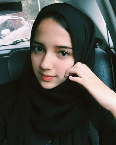 instagram post by rhesma ♡ jul 21 2018 at 12 37pm utc hijab chic