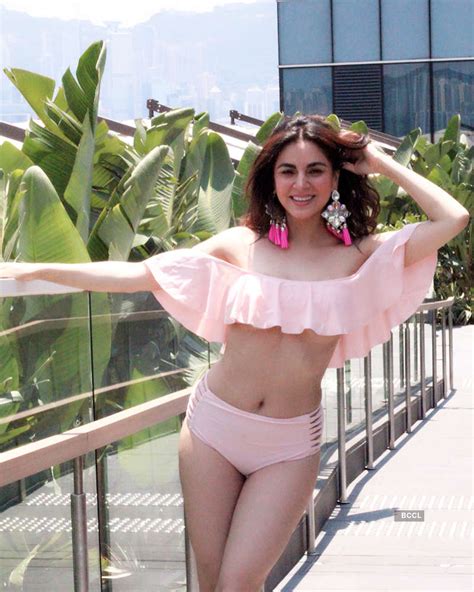 bikini pictures of ‘kundali bhagya actress shraddha arya take the