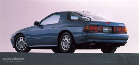 MAZDA RX-7 (FC) specs & photos - 1985, 1986, 1987, 1988