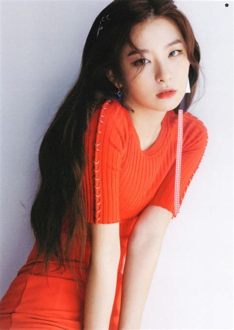 10 Outfits That Prove Red Velvet Seulgi Looks Sexiest In