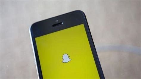hackers access at least 100 000 snapchat photos and prepare to leak