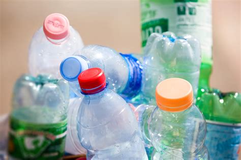 plastic bottles la healthy living