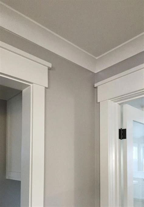 flat board  stacked  top   crown molding  create picture ledge   top