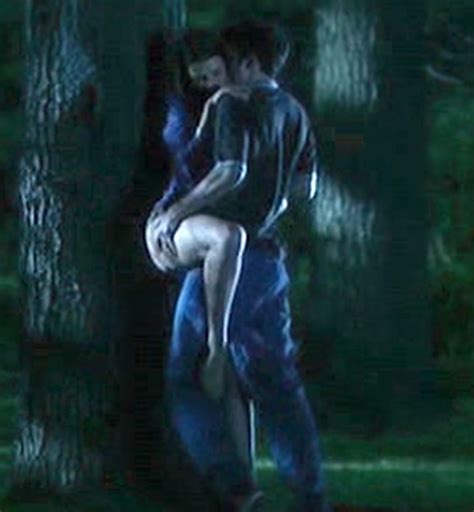 jessica pare sex against a tree in lost and delirious
