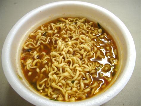 correct   cooking instant noodles   food