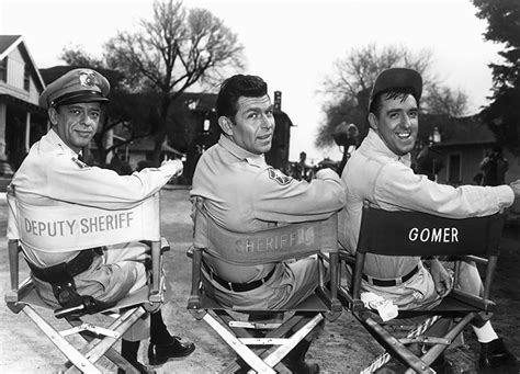 11 rare behind the scenes photos from the andy griffith show