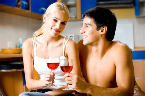 5 Weeknight Date Ideas For Busy Couples Sheknows