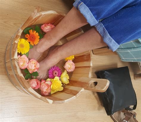 japanese foot spa ashiyu foot spa beauty  ruth