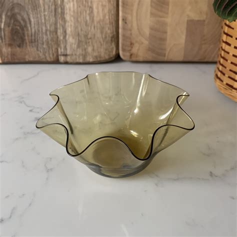 Vintage Art Glass Folded Rim Ruffle Rim Green Glass Dish Etsy In