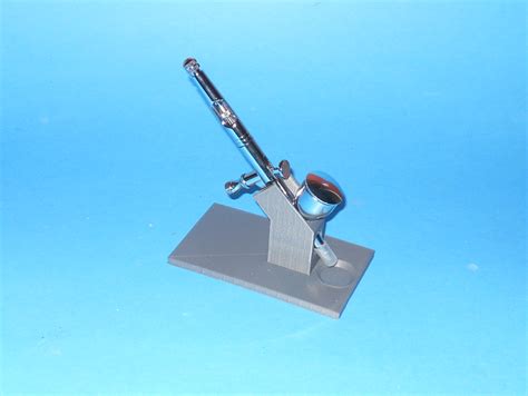 gocheer airbrush stand  model  lantre du tryphon