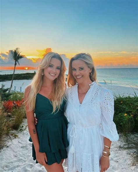 reese witherspoon s lookalike daughter ava reveals bold tattoos in edgy