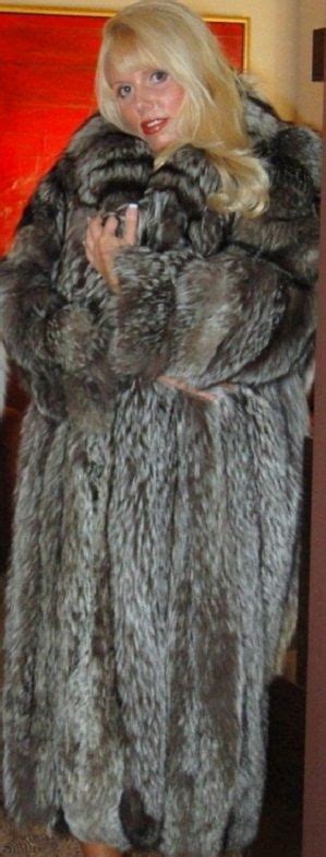 pin by furluvva furever on furs 2 fur coat fashion women
