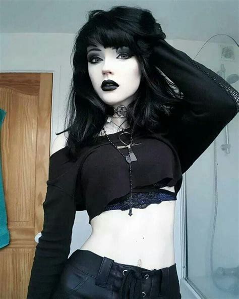 goth girl barnorama
