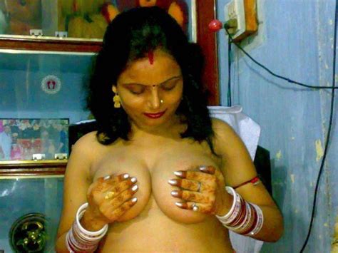 sexy nude indian aunties photos so sexy girl