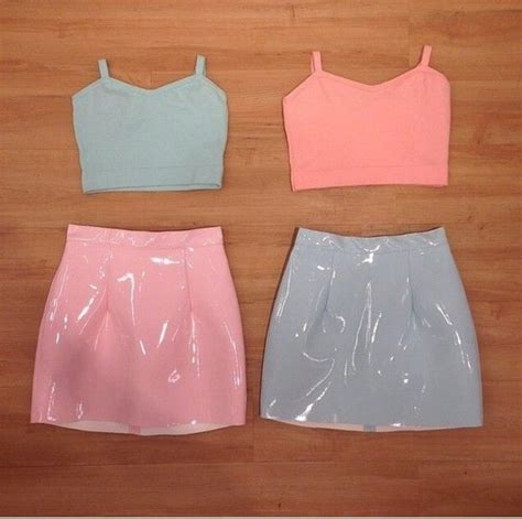 mini jupe nagsia en pvc en rose skirts mini jupes