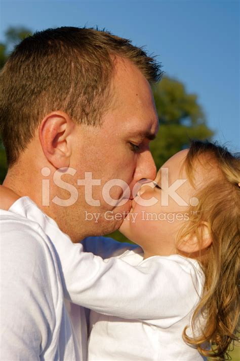 baba için Öpücük stok fotoğraf freeimages