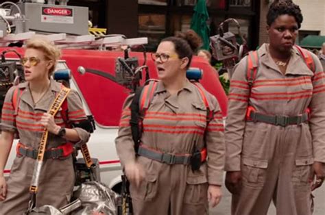 ghostbusters actress responds to racist comments daily star