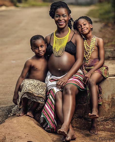 ugandan photographer captures the life of a pregnant wife and mum in an