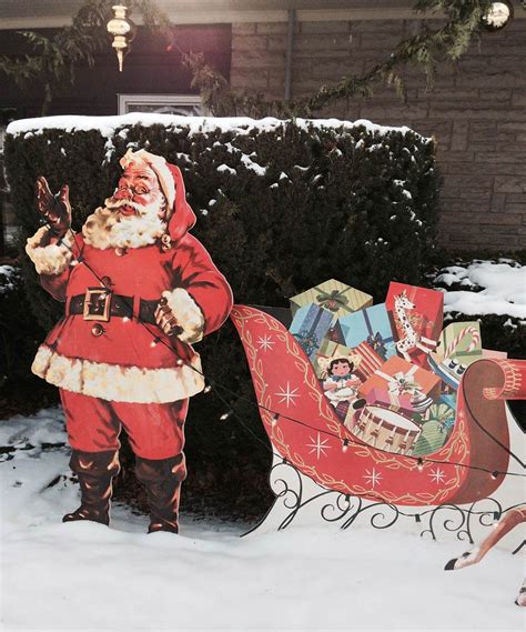 Mike Makes A U Bild Santa And Reindeer Lawn Display From