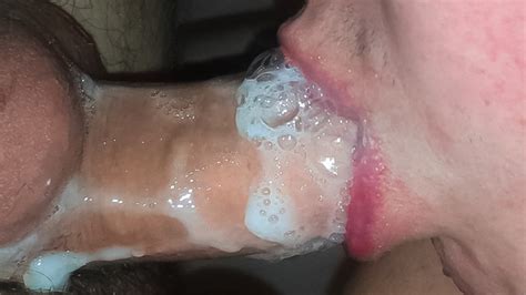 The Guy Deeply Fucked Mouth With His Dick Cant Hold Cum