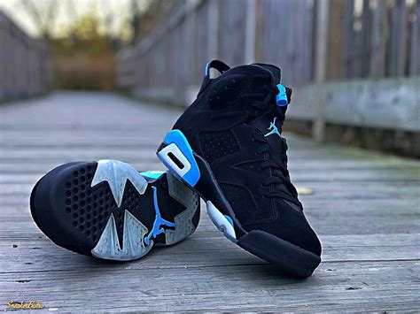 sneaker bistro streetwear served  class air jordan retro  unc