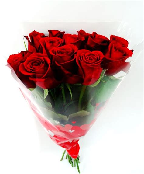 valentine s day price war means this year red roses won t