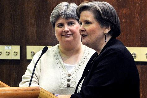 us judge strikes down oklahoma gay marriage ban as arbitrary