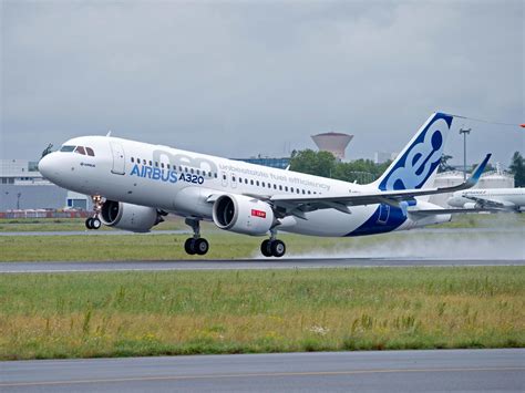 airbus  boeing sales party  business insider