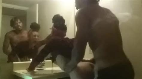 Amateur Interracial Couple Shows Off Bbc And Wet Pussy Bathroom Spycam
