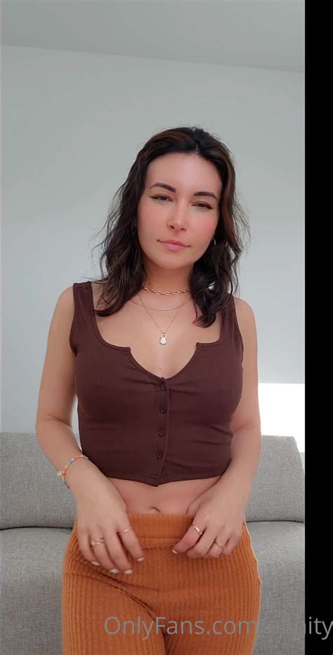 alinity sexy girl striptease and hot dance onlyfans video