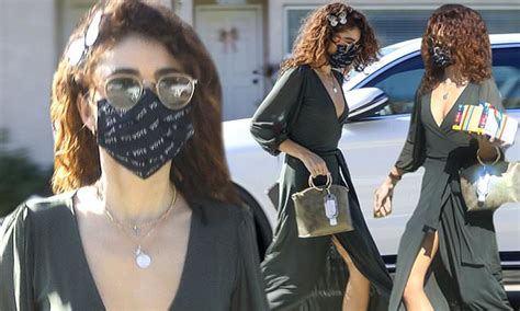 Sarah Hyland Looks Effortlessly Chic In A Plunging Wrap