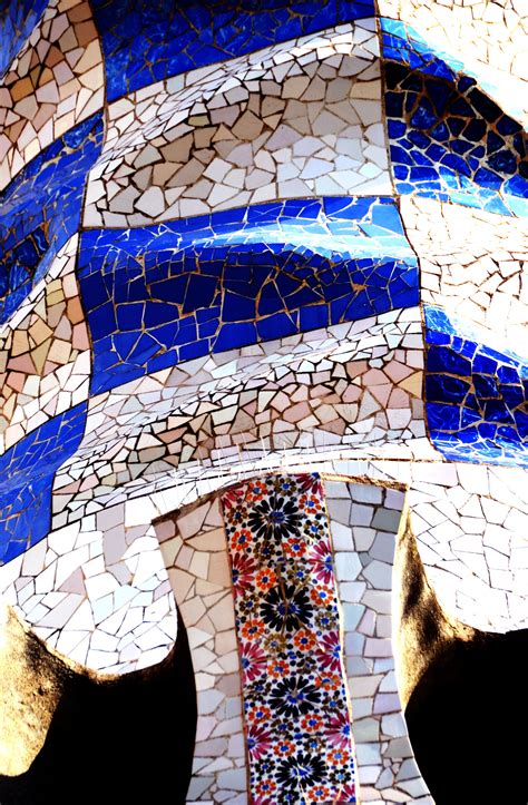 park guell antoni gaudi barcelona catalunya catalonia   antonio gaudi mosaico