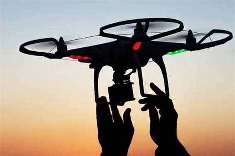 drone kamera terbaik  kualitas  hingga  pricebook
